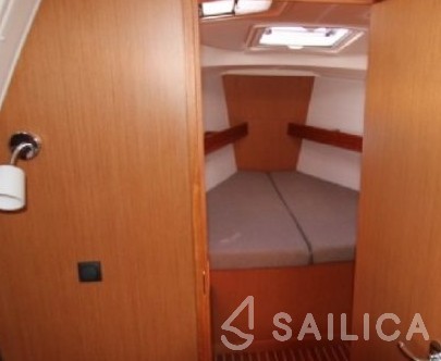 Bavaria 36 Cruiser - Yacht Charter Sailica