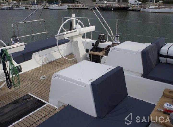 Jeanneau 64 - Yacht Charter Sailica