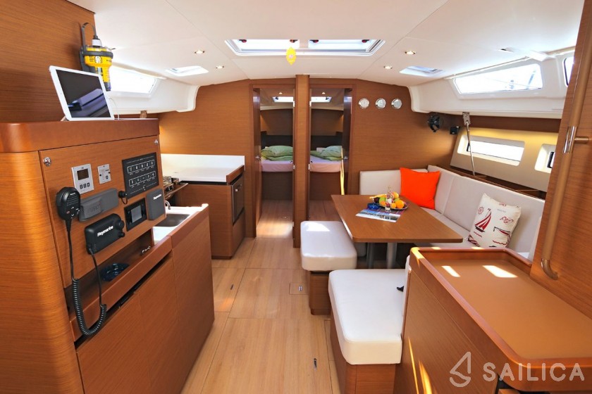 Sun Odyssey 490 - Yacht Charter Sailica