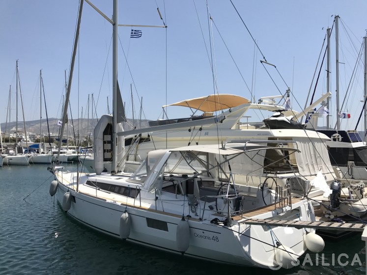 Oceanis 48 - Yacht Charter Sailica