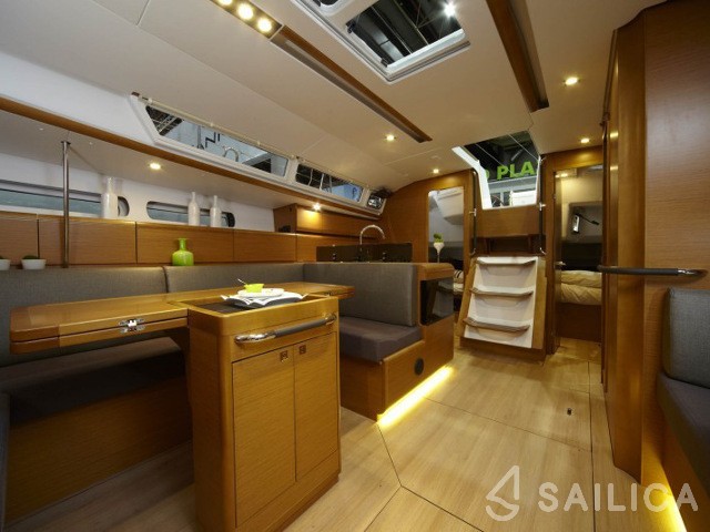 Sun Odyssey 439 - Yacht Charter Sailica