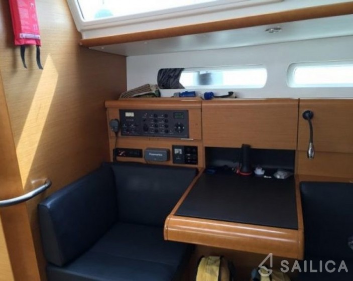 Sun Odyssey 439 - Yacht Charter Sailica