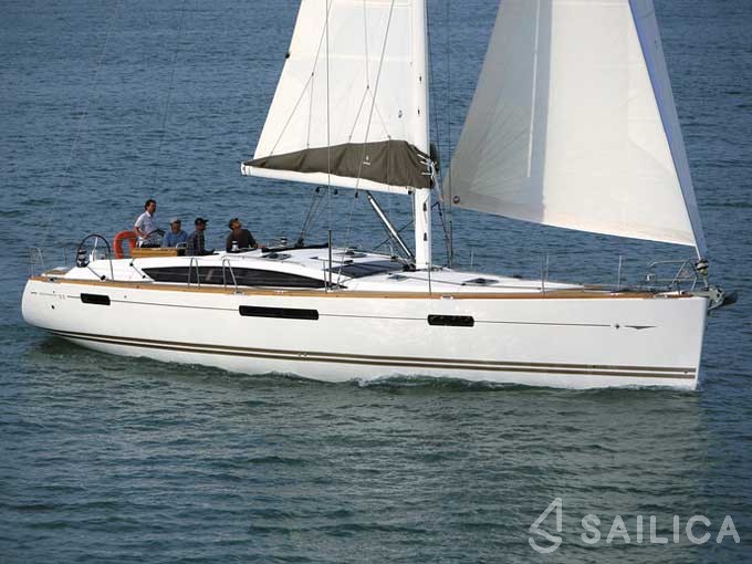 Jeanneau 53 - Yacht Charter Sailica