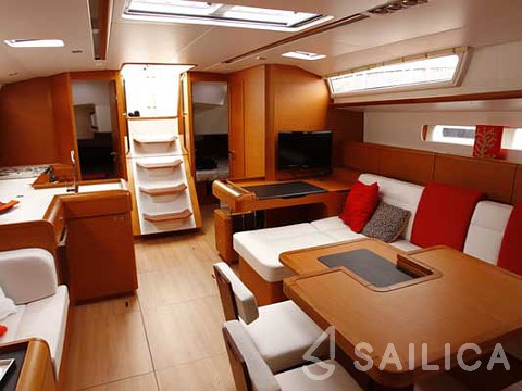Sun Odyssey 509 - Yacht Charter Sailica