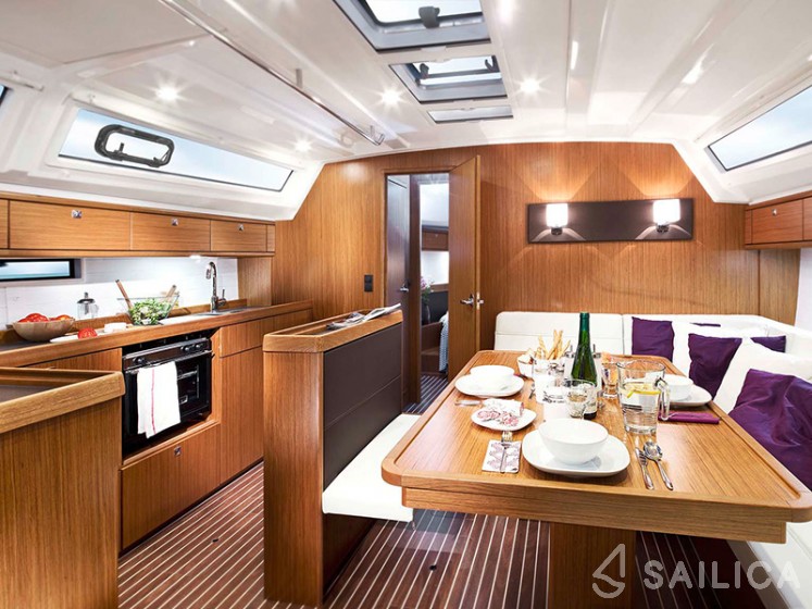 Bavaria Cruiser 46 - Yacht Charter Sailica