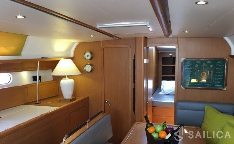 Sun Odyssey 44 i - Yacht Charter Sailica