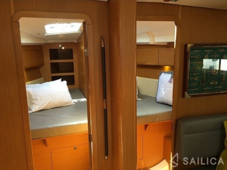 Sun Odyssey 44 i - Yacht Charter Sailica