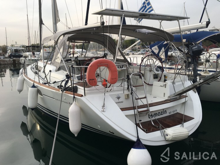 Sun Odyssey 44 i - Yacht Charter Sailica