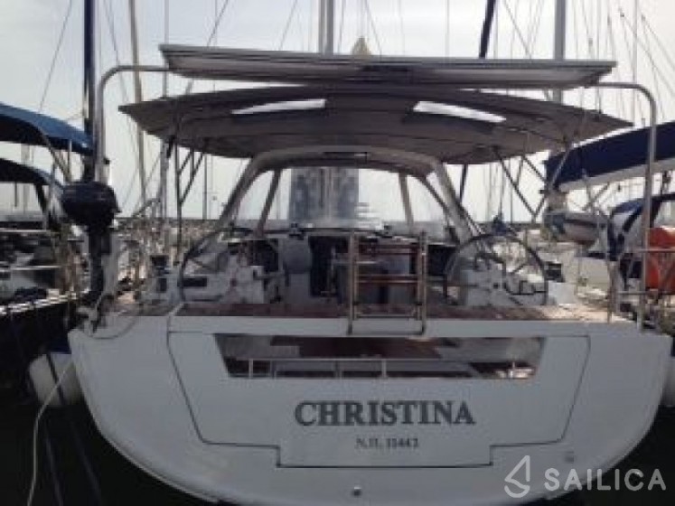 Oceanis 45 - Yacht Charter Sailica
