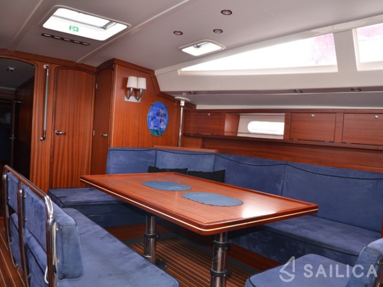 Delphia 47 - Yacht Charter Sailica