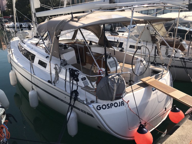 Bavaria 37 Cruiser - Yacht Charter Sailica