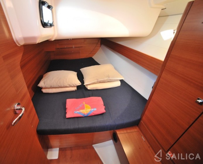 Dufour 382 Grand Large - Yacht Charter Sailica