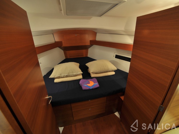 Dufour 382 Grand Large - Yacht Charter Sailica