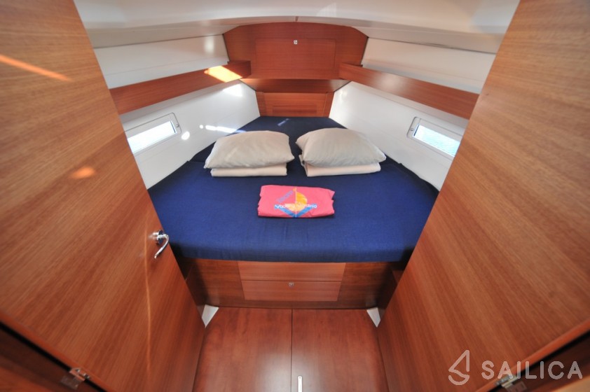 Dufour 382 Grand Large - Yacht Charter Sailica