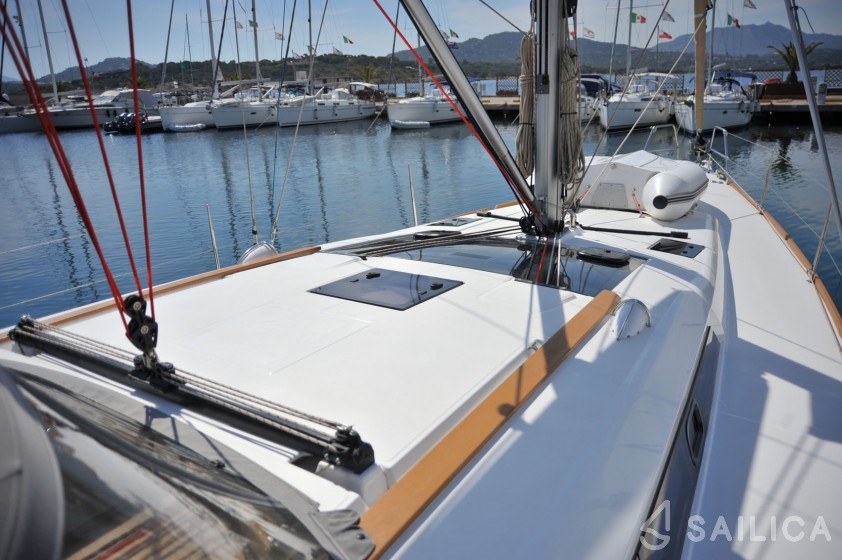 Dufour 460 Grand Large - Yacht Charter Sailica