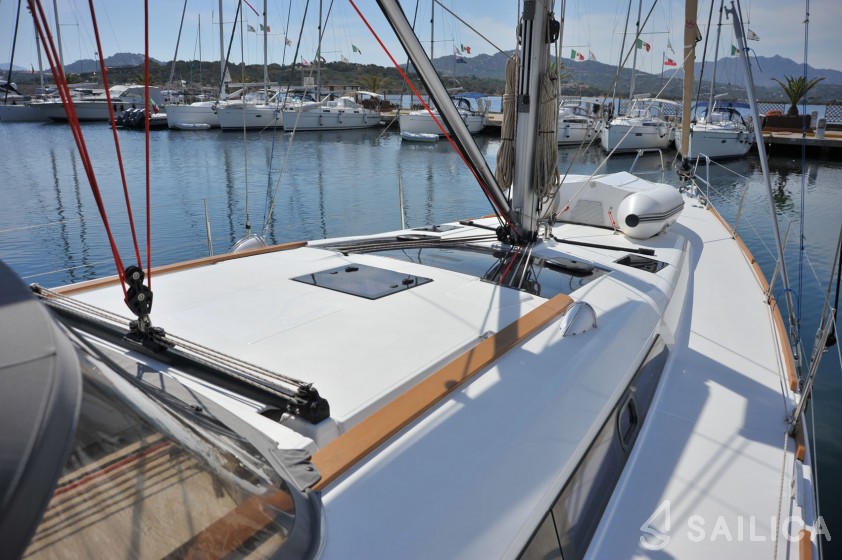 Dufour 460 Grand Large - Yacht Charter Sailica