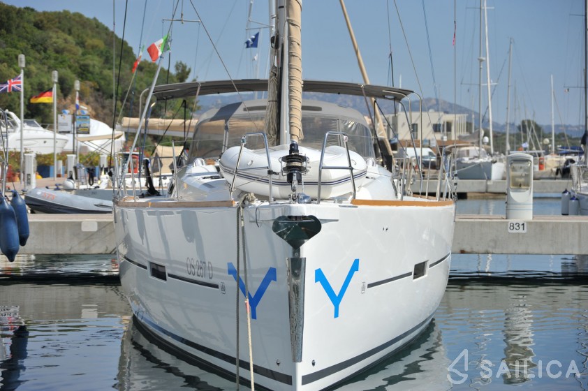 Dufour 460 Grand Large - Yacht Charter Sailica