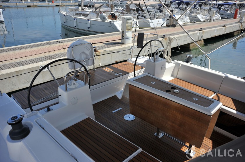 Dufour 460 Grand Large - Yacht Charter Sailica