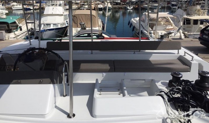 Lagoon 450 - Yacht Charter Sailica