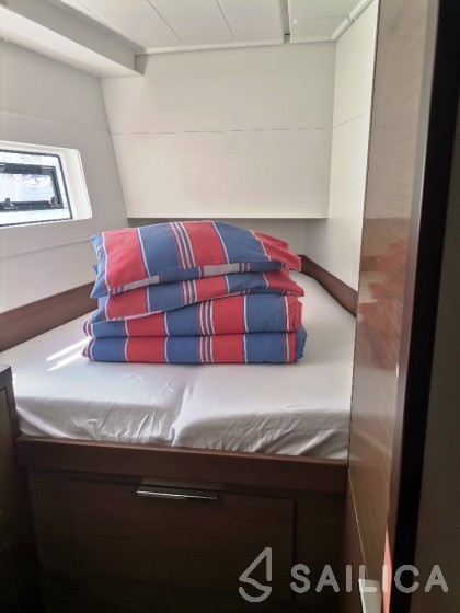 Lagoon 40 - Yacht Charter Sailica