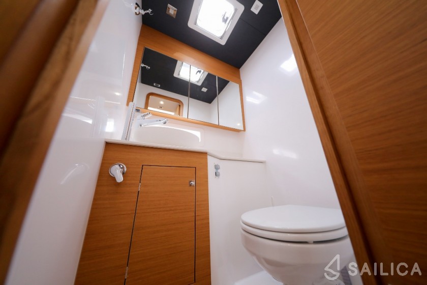 Dufour 48 - Yacht Charter Sailica