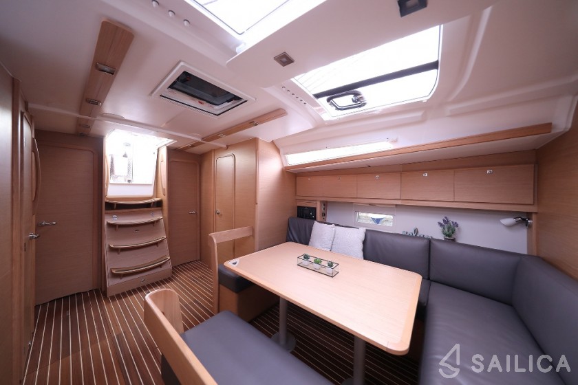 Dufour 430 Grand Large - Yacht Charter Sailica