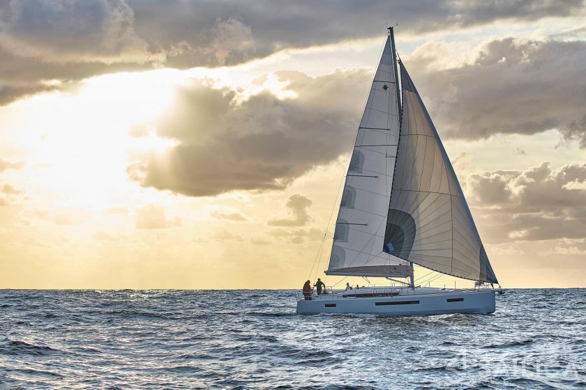 Sun Odyssey 490 - Yacht Charter Sailica