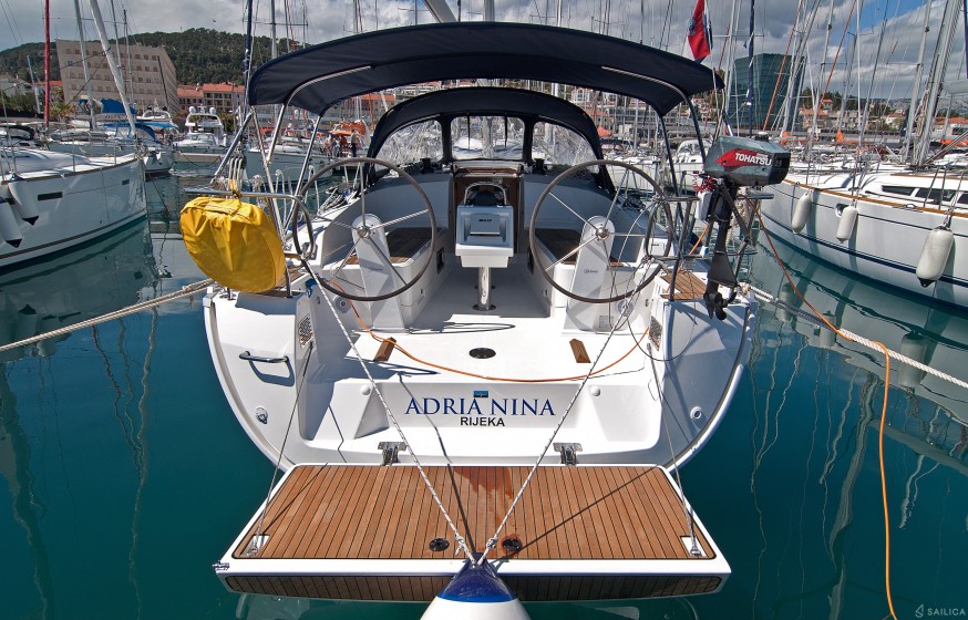 Bavaria Cruiser 37 - Yacht Charter Sailica