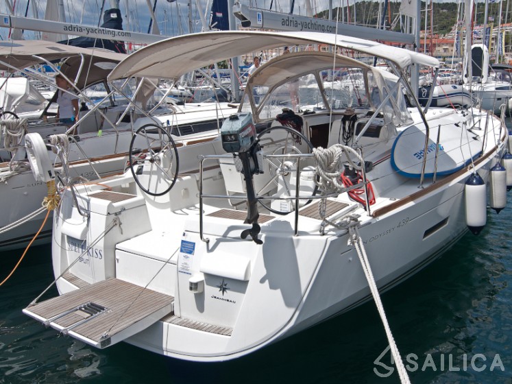Sun Odyssey 439 - Yacht Charter Sailica