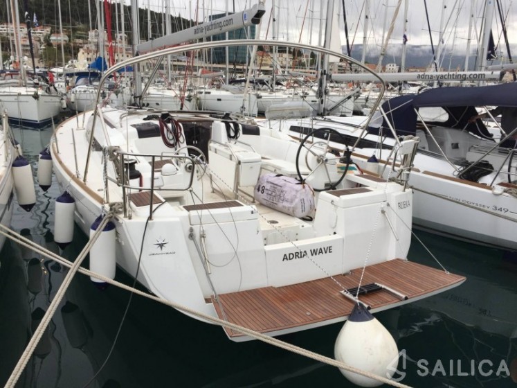 Sun Odyssey 449 - Yacht Charter Sailica