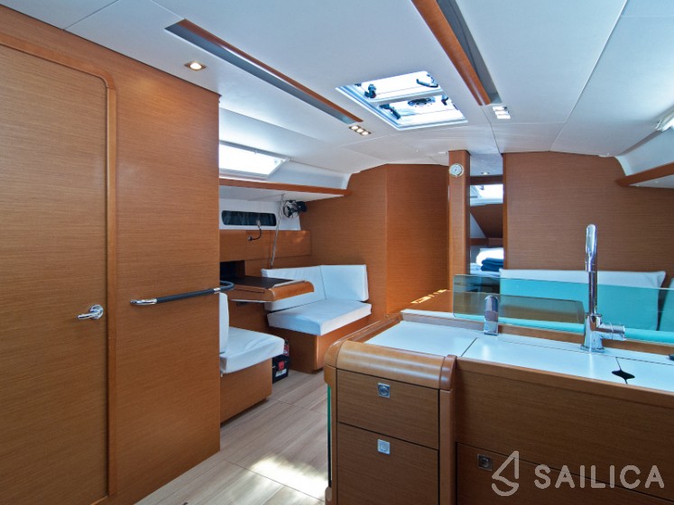 Sun Odyssey 449 - Yacht Charter Sailica