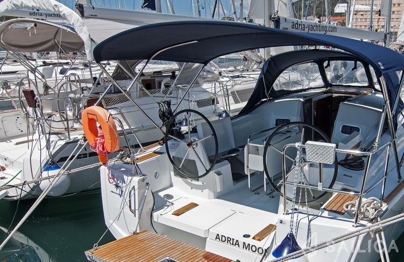 Sun Odyssey 349 - Yacht Charter Sailica