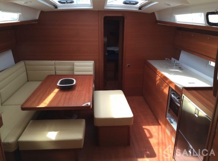 Dufour 460 GL - Yacht Charter Sailica