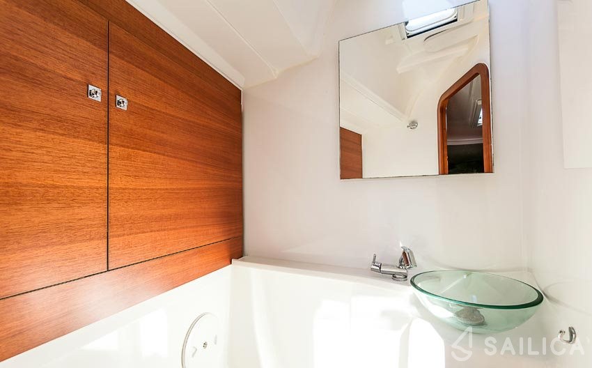 Dufour 460 Grand Large - Yacht Charter Sailica