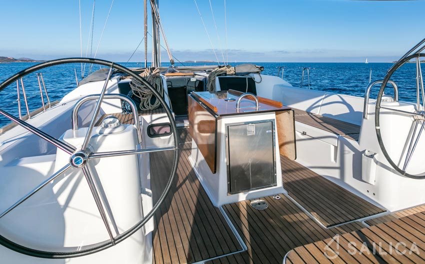 Dufour 512 Grand Large - Yacht Charter Sailica