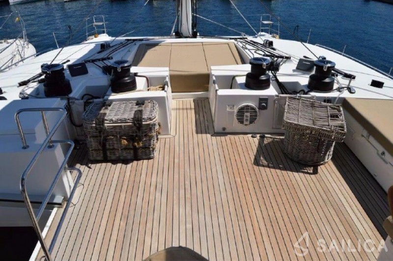 Lagoon 620 - Yacht Charter Sailica