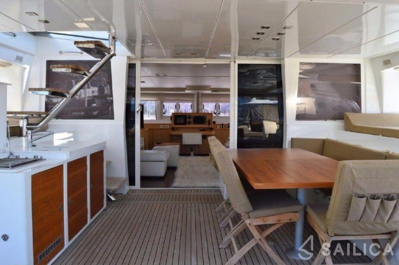 Lagoon 620 - Yacht Charter Sailica