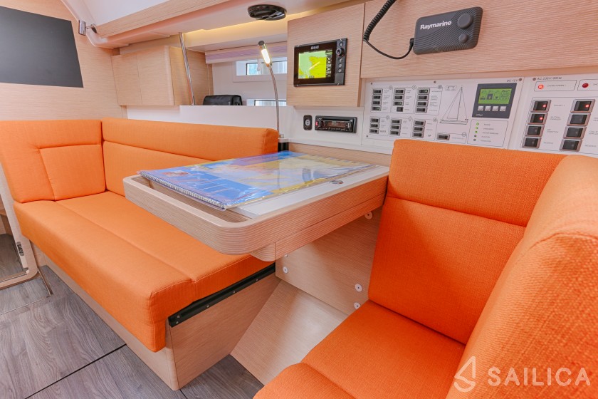 Elan 40 Impression - Yacht Charter Sailica