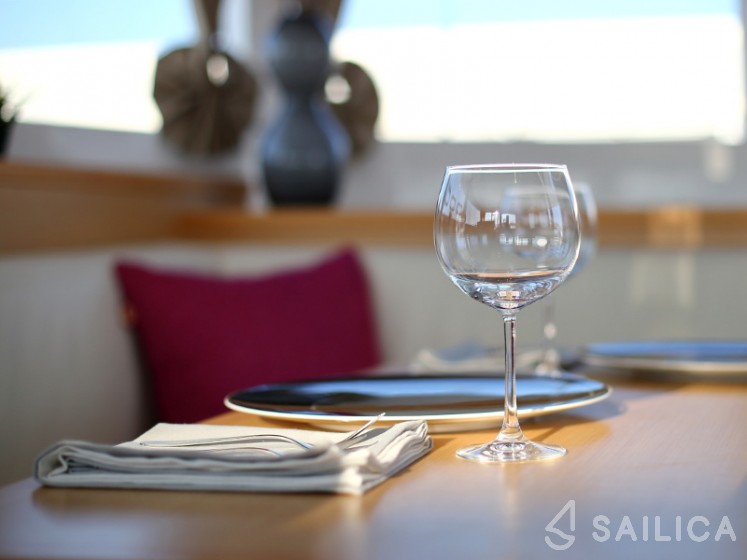 Lagoon 39 - Yacht Charter Sailica
