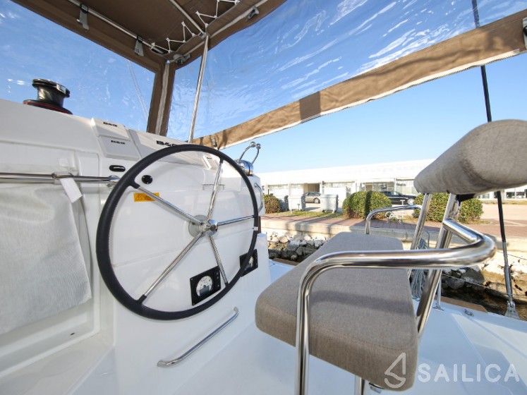 Lagoon 39 - Yacht Charter Sailica