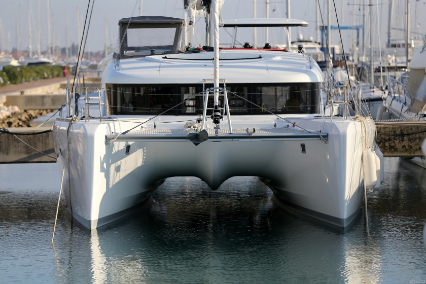 Lagoon 39 - Yacht Charter Sailica