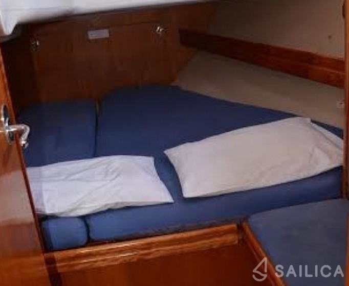 Bavaria 39 Cruiser - Yacht Charter Sailica