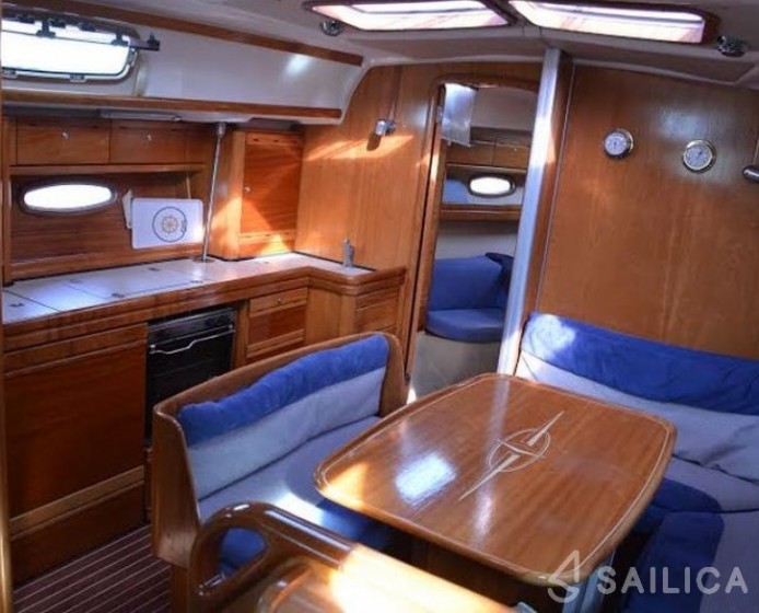Bavaria 39 Cruiser - Yacht Charter Sailica