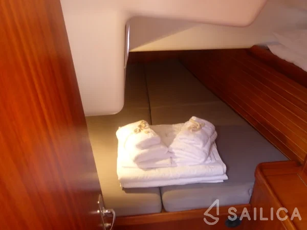 Elan 45 - Yacht Charter Sailica