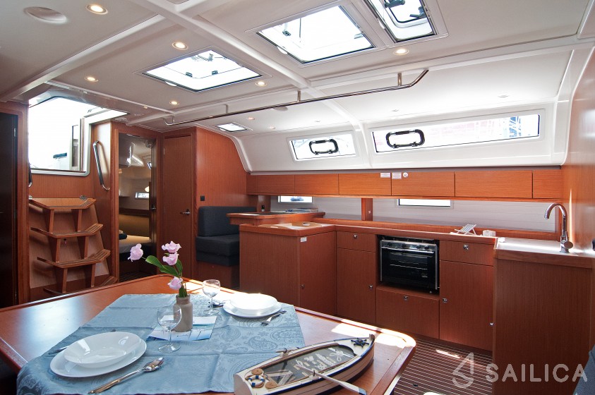 Bavaria Cruiser 51 - Yacht Charter Sailica
