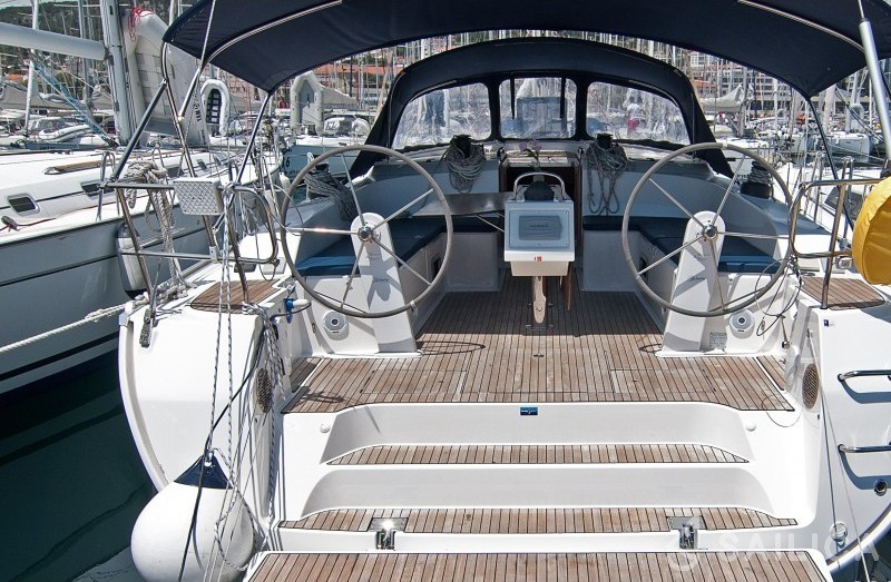 Bavaria Cruiser 51 - Yacht Charter Sailica