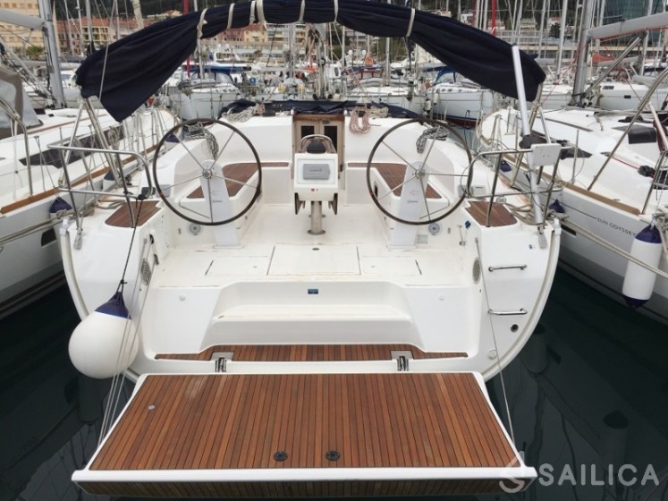 Bavaria Cruiser 46 - Yacht Charter Sailica
