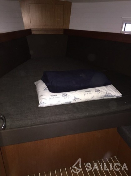Bavaria 37 Cruiser - Yacht Charter Sailica