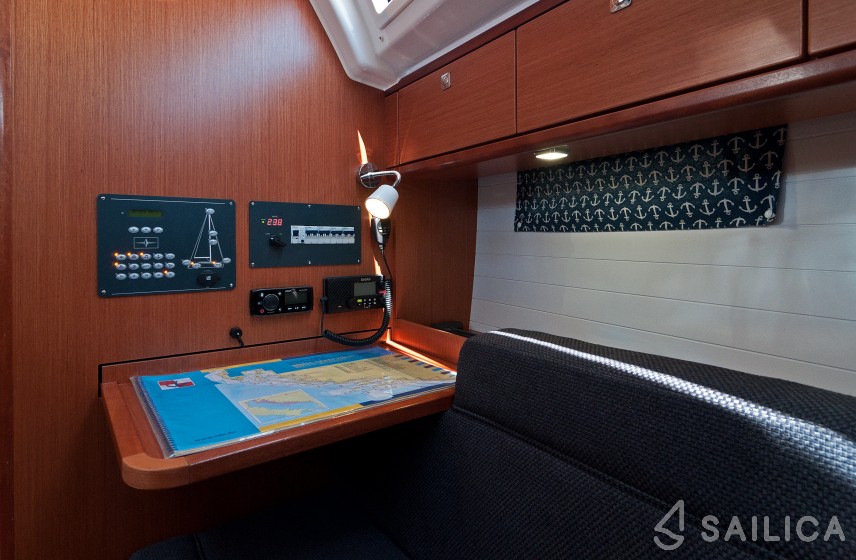 Bavaria 37 Cruiser - Yacht Charter Sailica