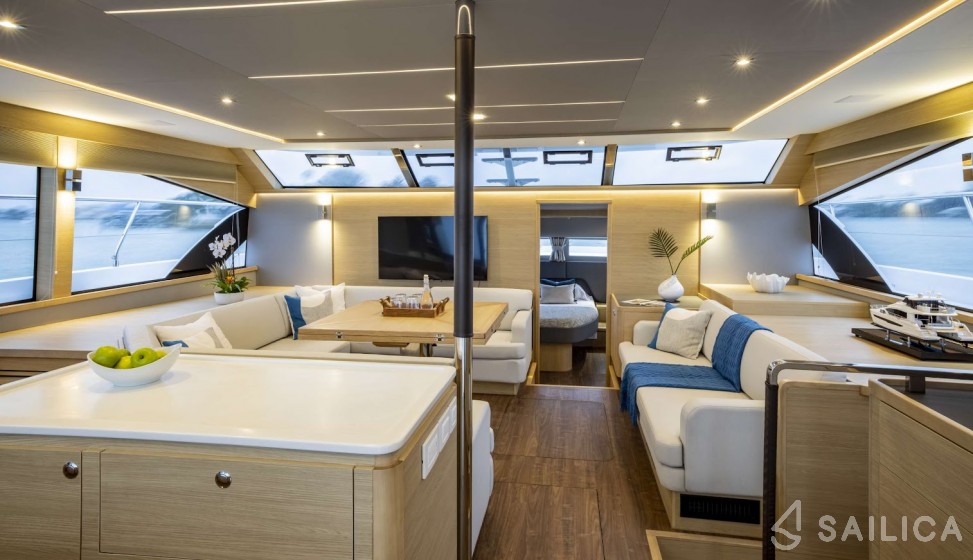 Aquila 54 - Yacht Charter Sailica